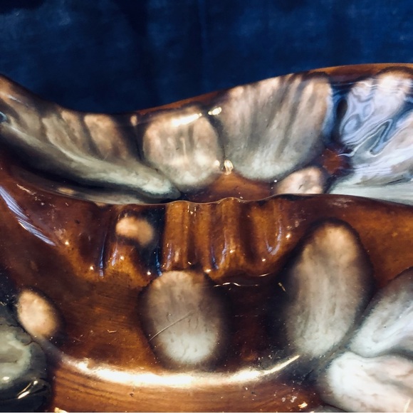 Organic Brown and Cream Ceramic ashtray from the 60s - gently used - Picture 2 of 8